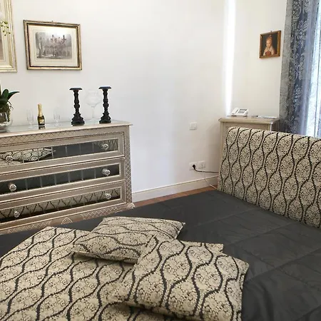 Frühstückspension B&B Palazzo Del Teatro 4*