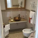 Bed & Breakfast B&B Palazzo Del Teatro 4*