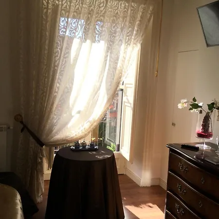 Nocleg ze śniadaniem Palazzo Del Teatro 4*