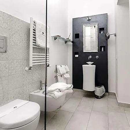 Bed & Breakfast Palazzo Del Teatro 4*