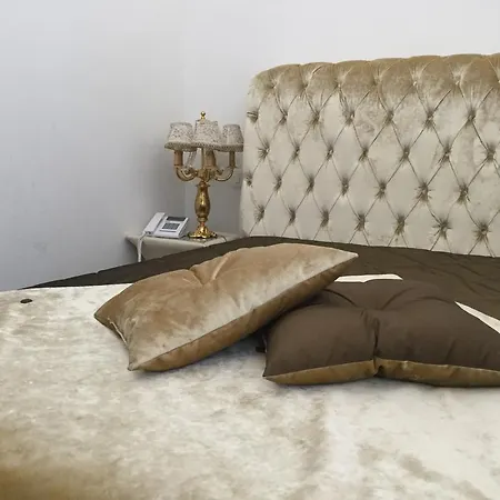 Palazzo Del Teatro 4*