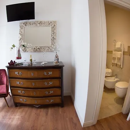 B&B Palazzo Del Teatro 4*
