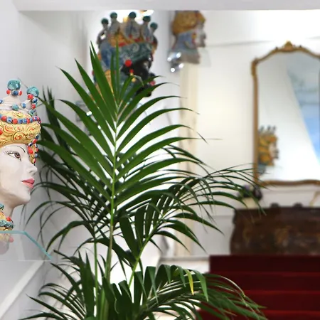 Palazzo Del Teatro Отель типа 